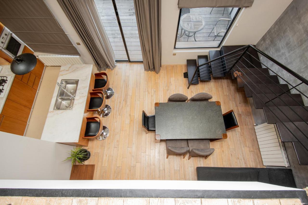 Luxury 4 Bedroom Apartment #1 In The City Center Of Tbilisi ภายนอก รูปภาพ